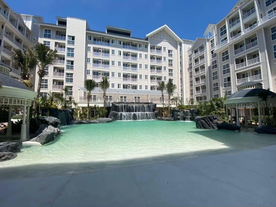 Grand Florida Beachfront Resort Codo Pattaya Hotel in Pattaya City