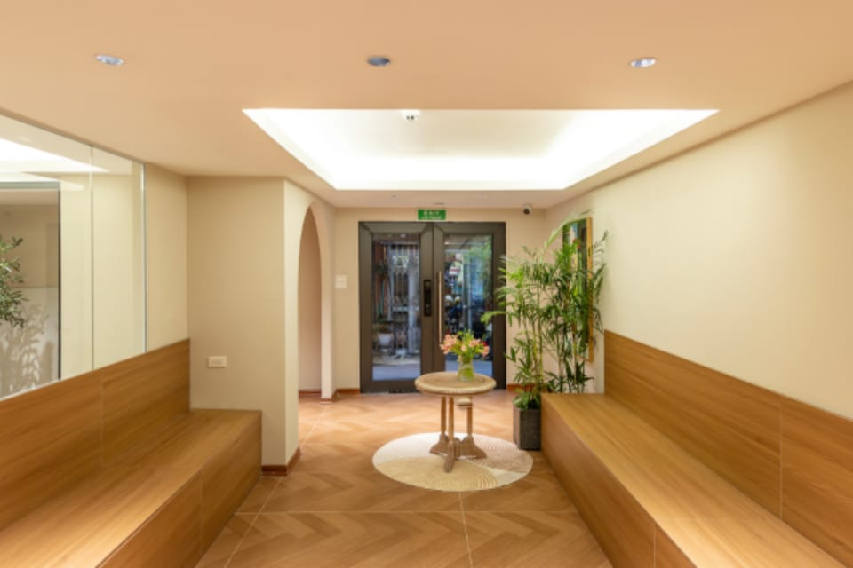 Executive lounge