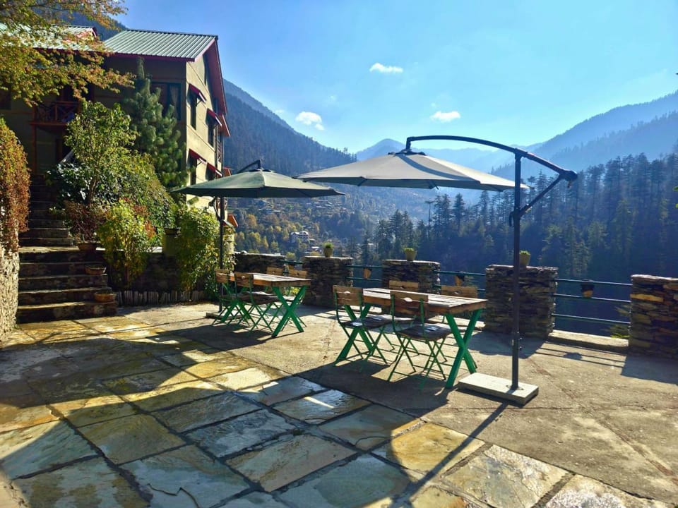Jalori House Hotel in Himachal Pradesh