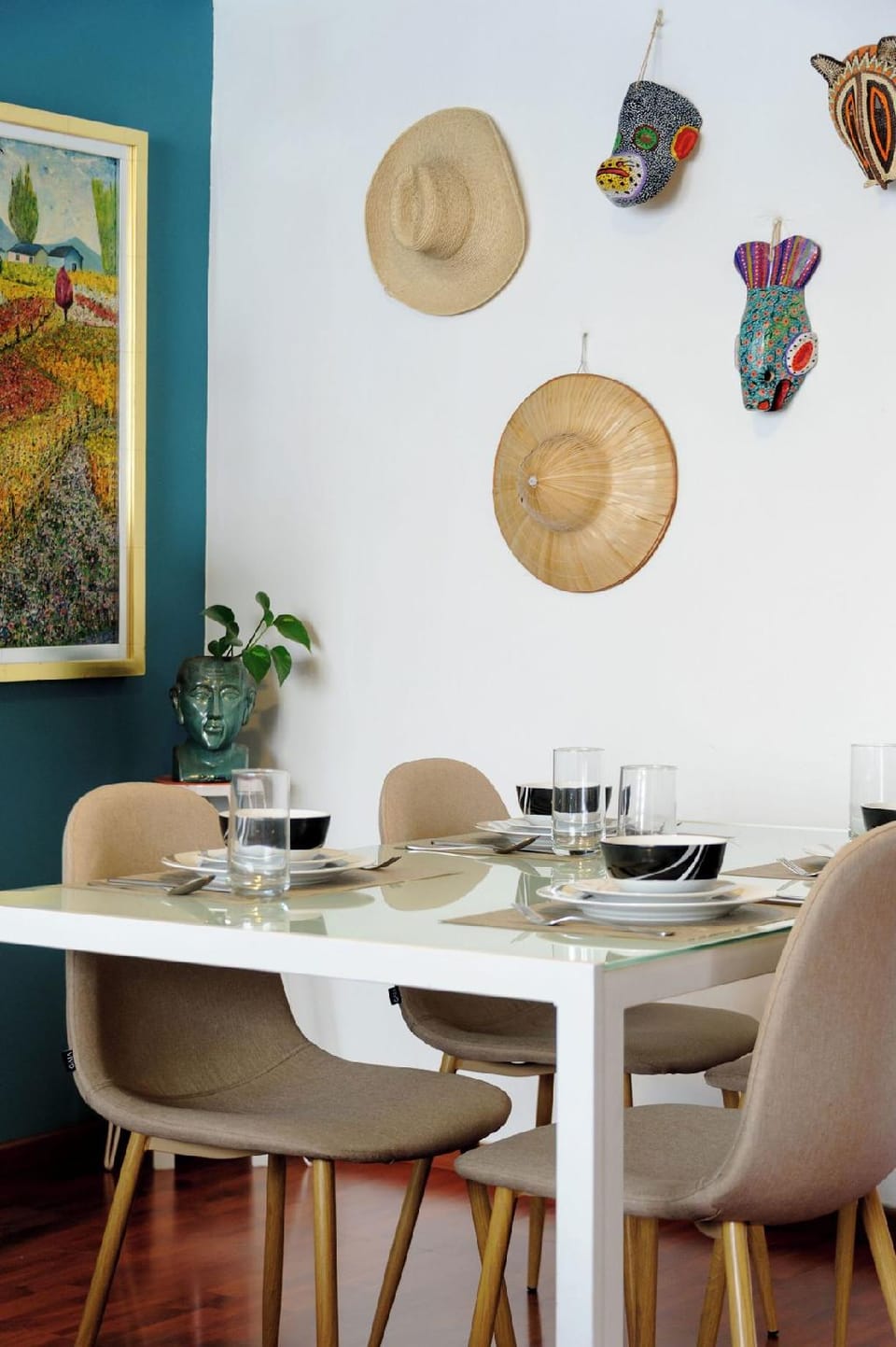 Local Charm & Cozy Design Hotel in Mexico City