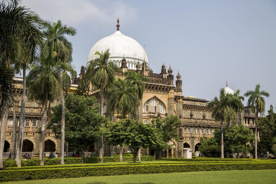 Bloom Hotel - Cuffe Parade Colaba Hotel in Mumbai