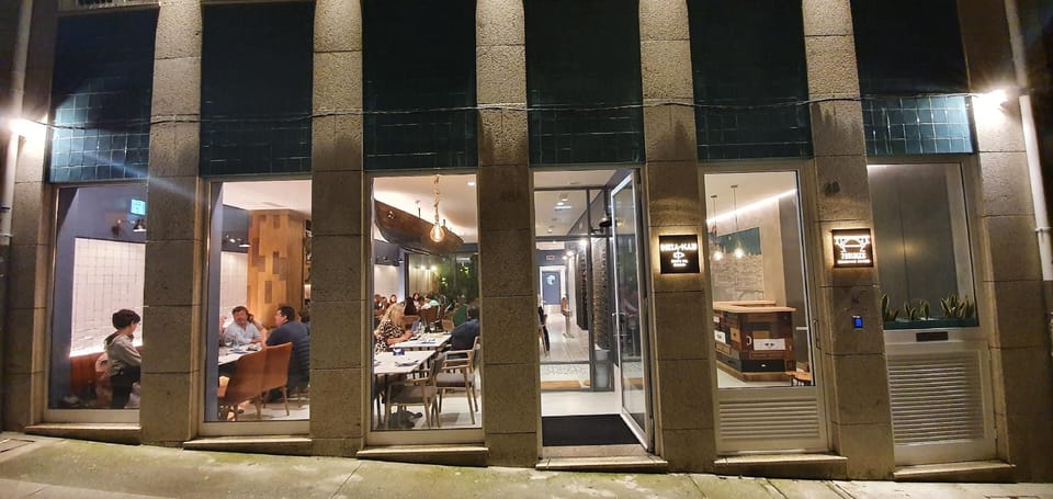 7 Bridges Estudios Hotel in Porto
