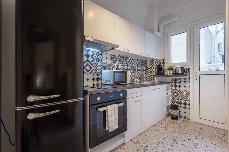 Roubnb Acropolis Museum 1BD Apt Hotel in Athens