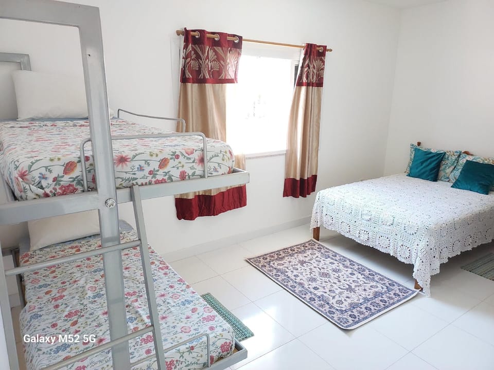 Recanto Ingles Hotel in Caraguatatuba