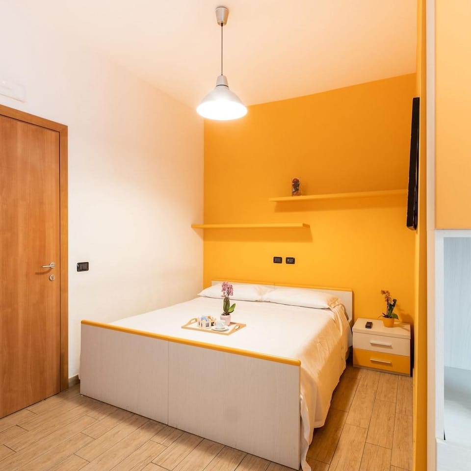 4bnb - Reale House Tulipano Hotel in Rome
