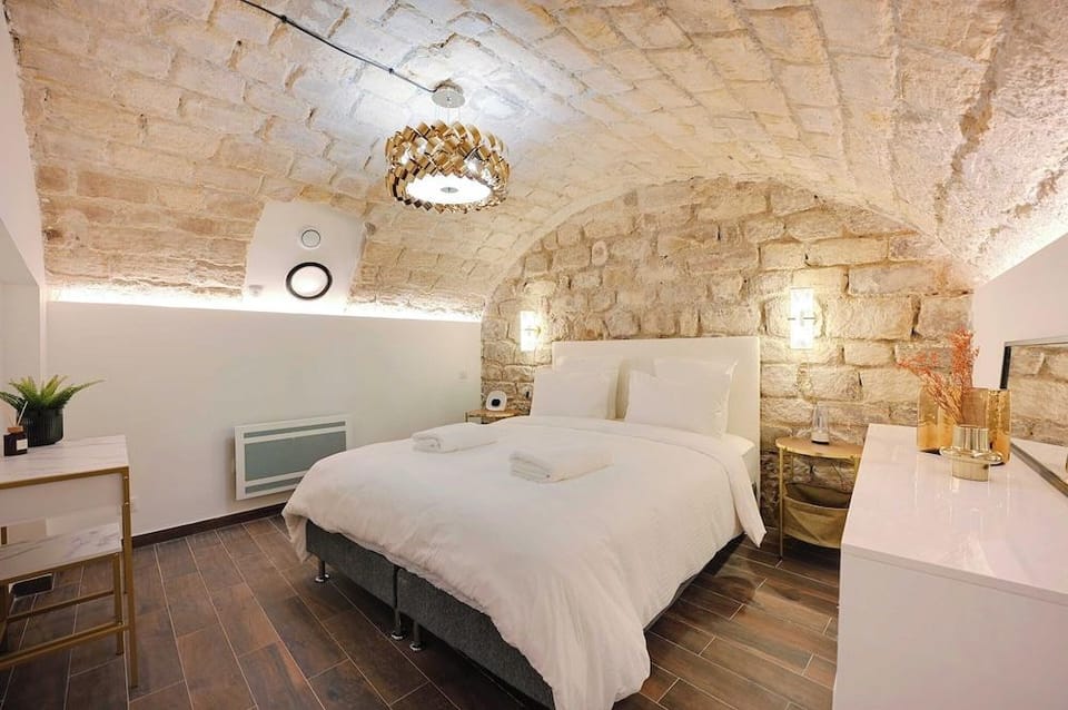 Charming a/c Apt 2br/8p - Paris 13th Hotel in Paris