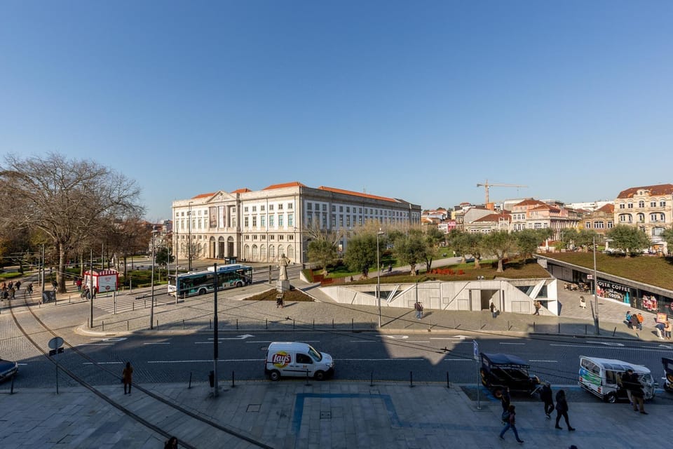 Torre 2 in Oporto With 1 Bathrooms Hotel in Porto