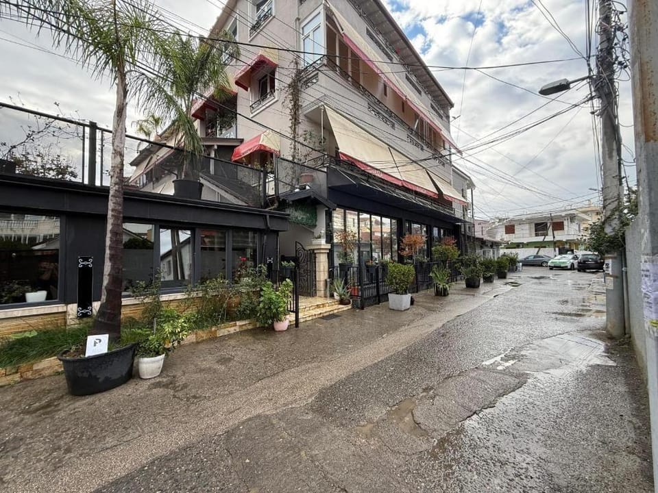 La Villa Bnb Hotel in Tirana