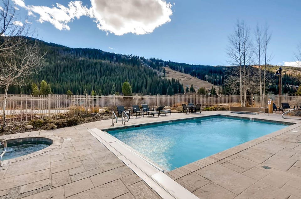 Red Hawk 2291 Hotel in Keystone
