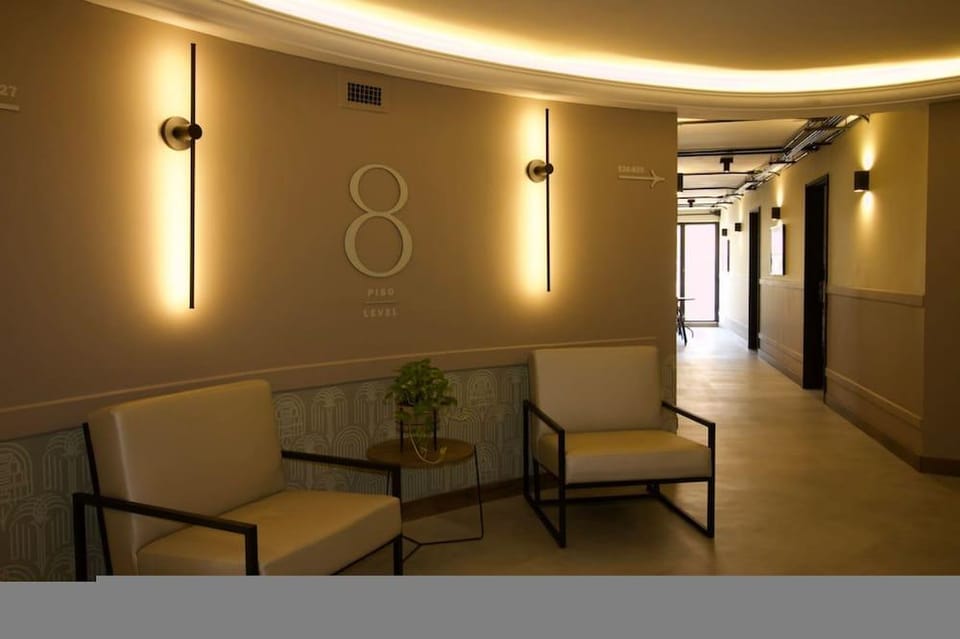 Nutibara Express - 828 Hotel in Medellin