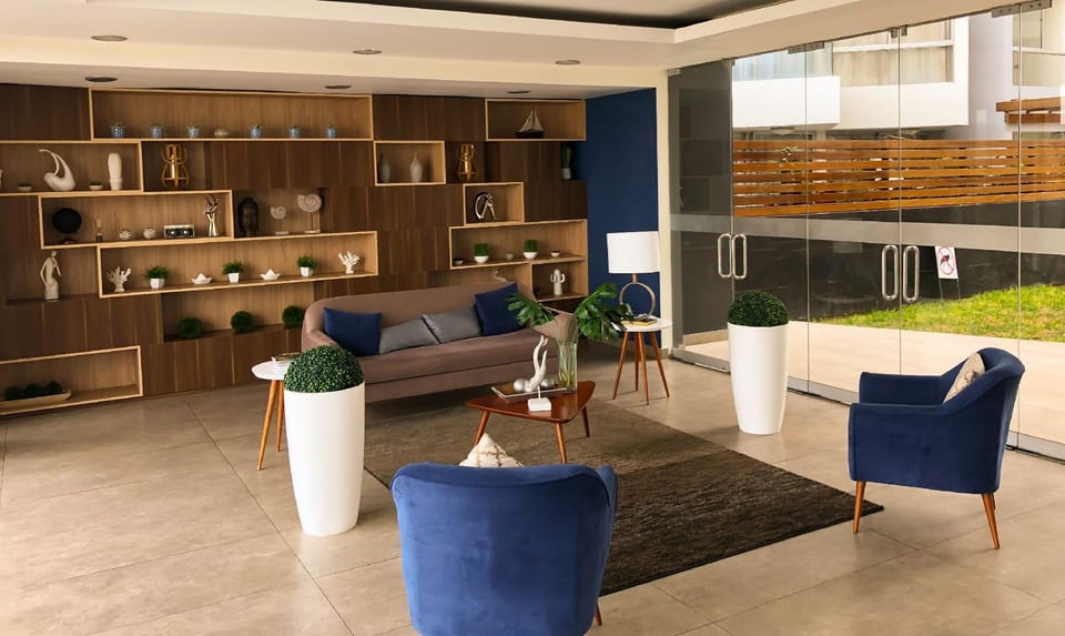 Ocean View Apartment with Pool (1206) Hotel in Callao Region, Peru