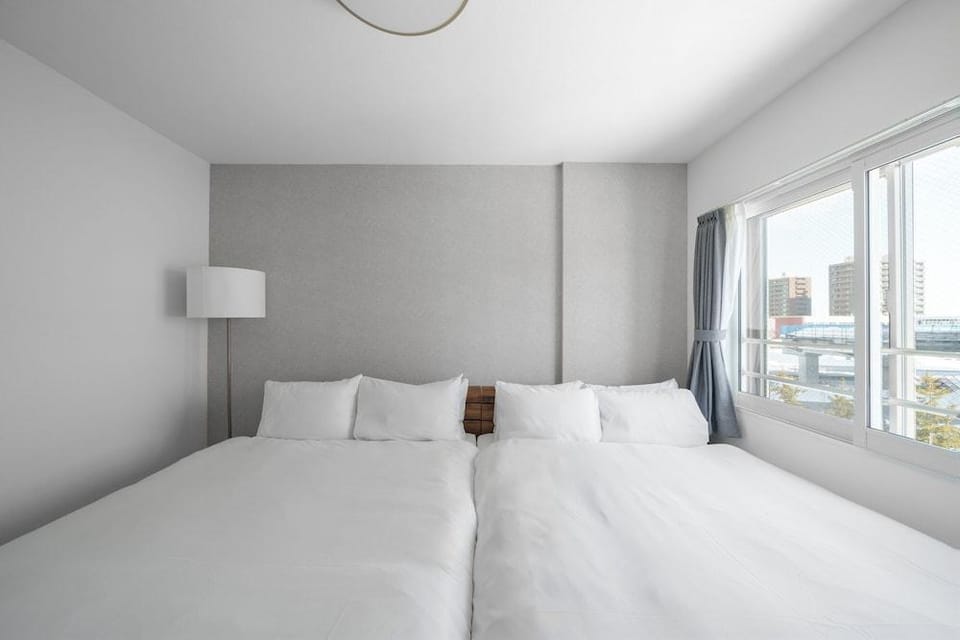 E-US NAEBO STATION 402 Hotel in Sapporo