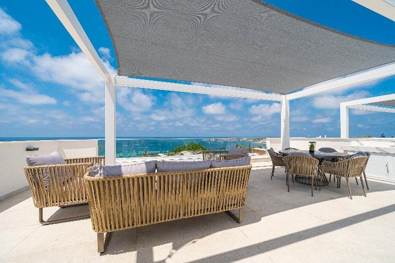 Waterside Hotel in Paphos
