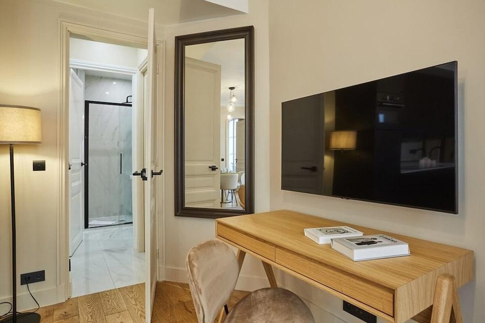 Sublim new Flat Center of Paris Opera Madeleine Hotel in Paris