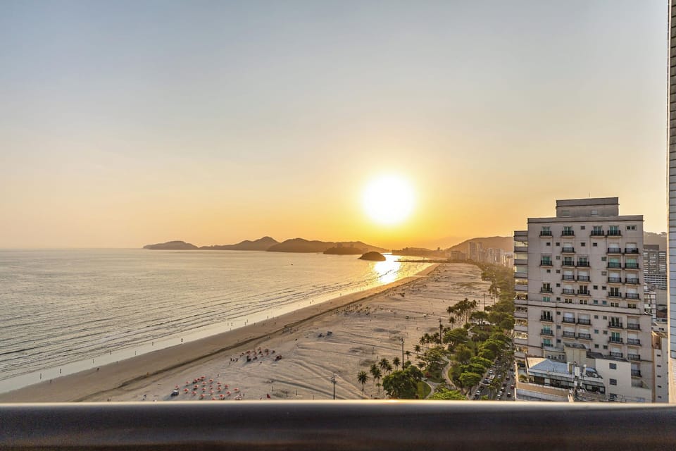 Flat com piscina vista-mar em Santos Hotel in Santos