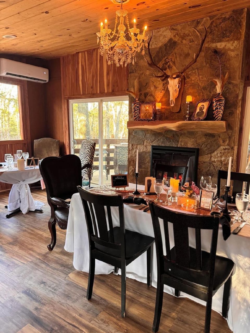 Oak Meadow Ranch Hotel in Texas