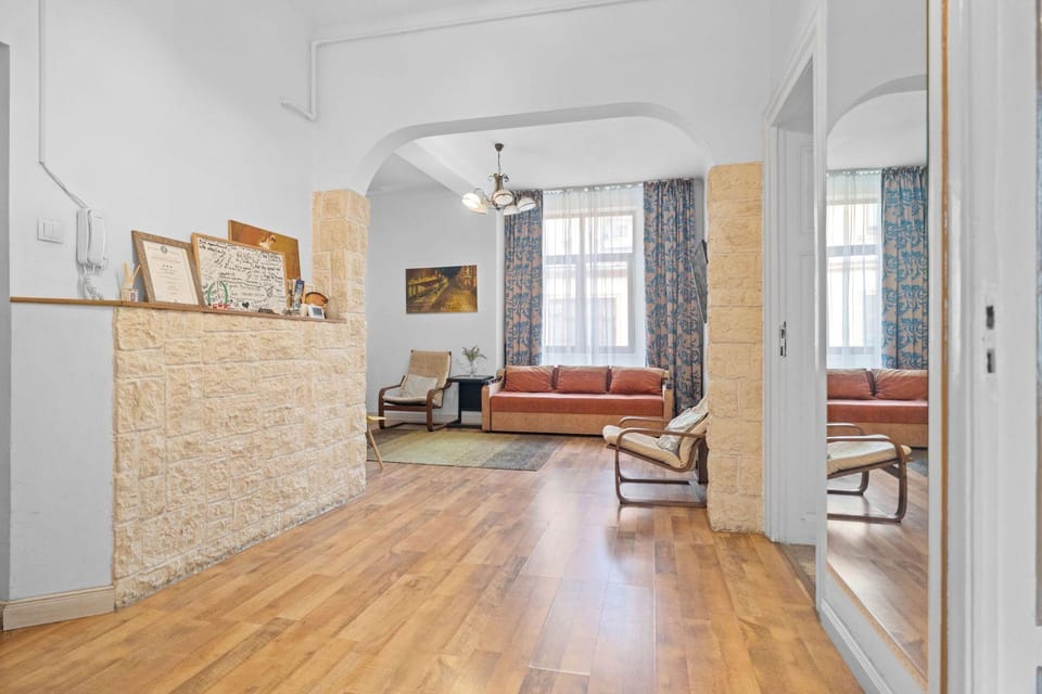 Central Golden Residences - in Old Town Hotel in Bucharest