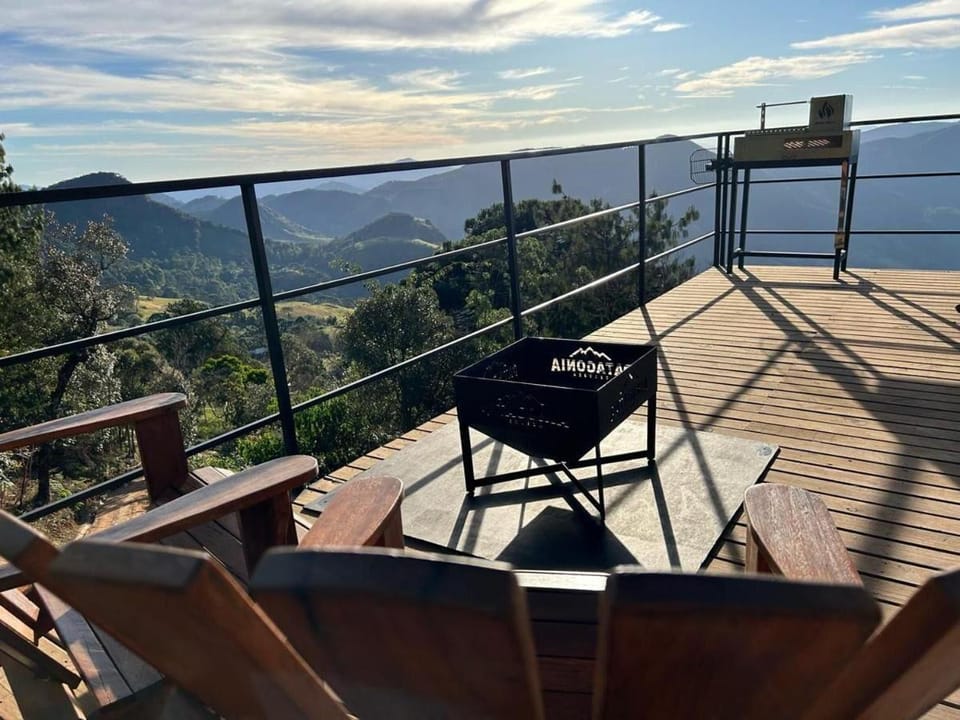 Nomad Place Sao Bento do Sapucai Hotel in State of São Paulo