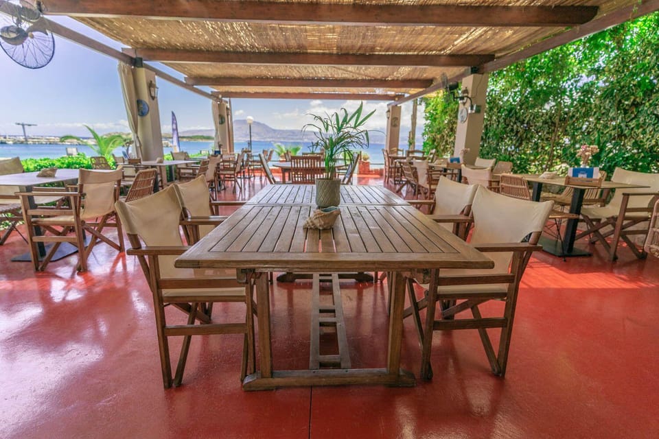Psamathi L&T Hotel in Crete Region
