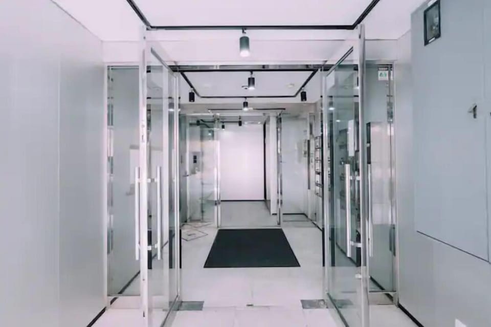 Minimalist Loft 603 Hotel in Osaka