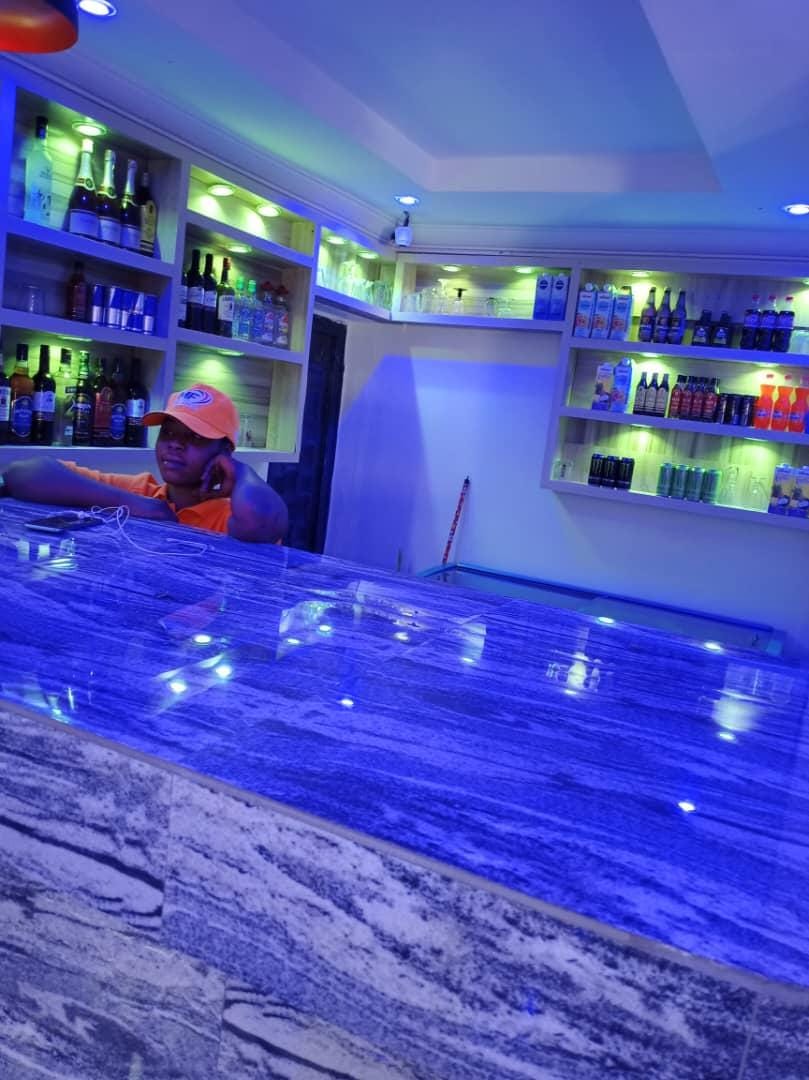 MF SUPREME HOTELS AND SUITE Hotel in Lagos, Nigeria