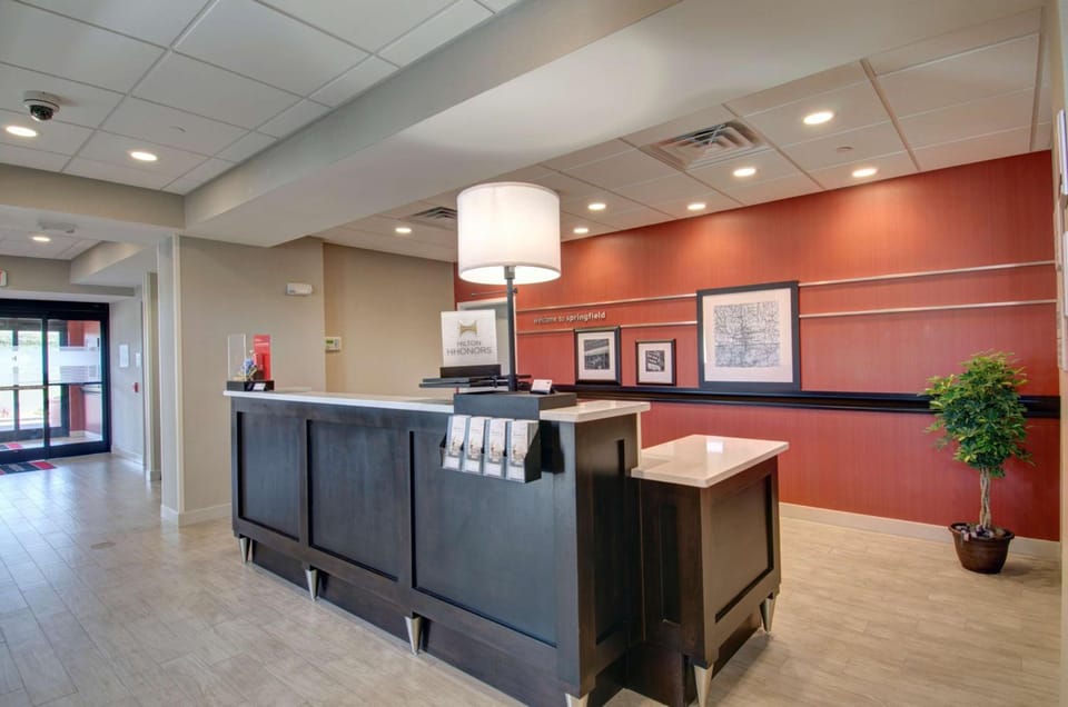 Hampton Inn & Suites Springfield Downtown Hotel in Springfield