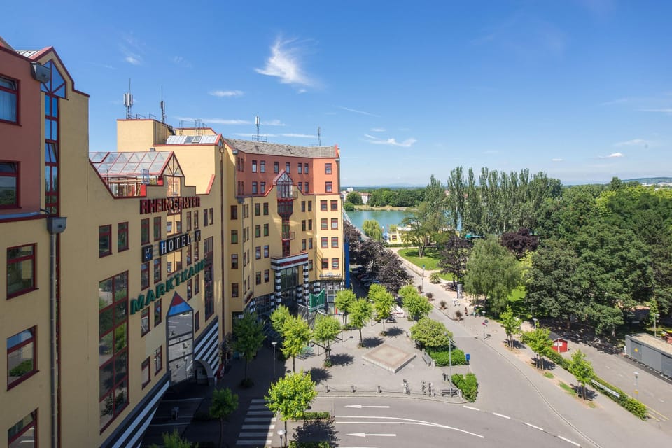 Hotel Maximilian Hotel in Weil am Rhein