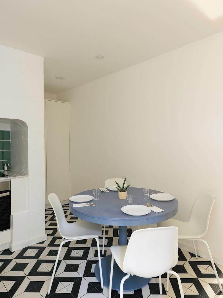 Esqina Apartments Hotel in Lisbon