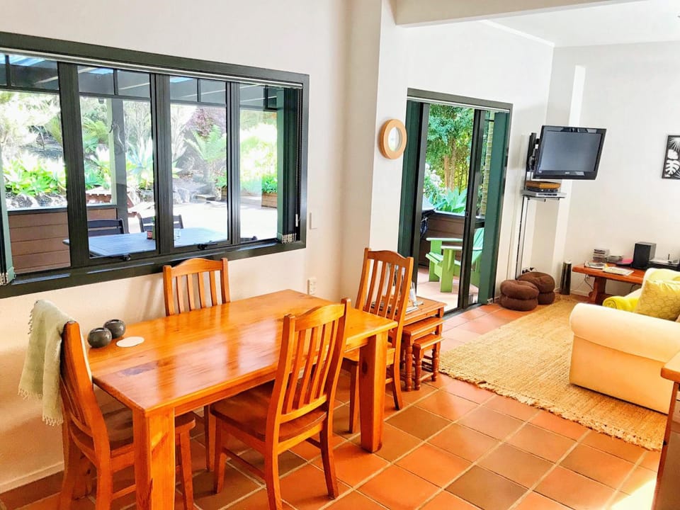 Coastal Chalet Suites Whangaroa Chalet in Northland
