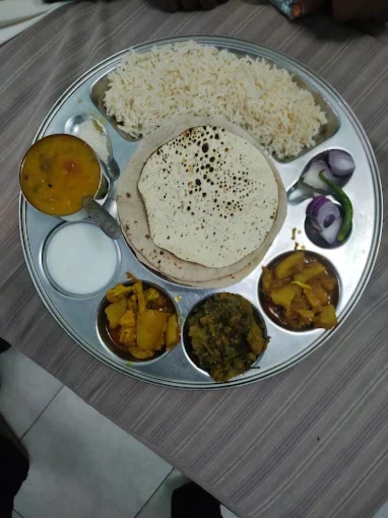 Prabhat Hotel Agra Hotel in Agra