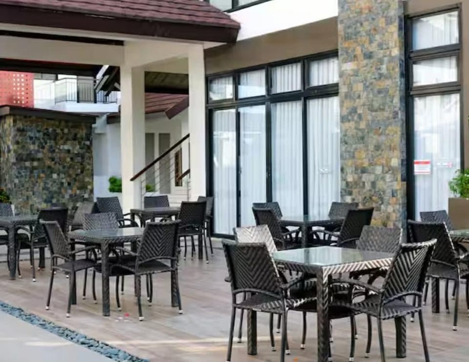 Ocean crest Hotel in Lapu-Lapu City