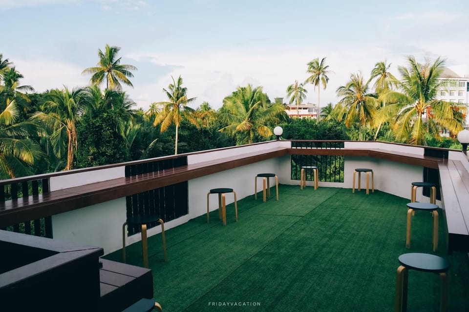Sleepbox Hostel Suratthani Hotel in Surat Thani Changwat