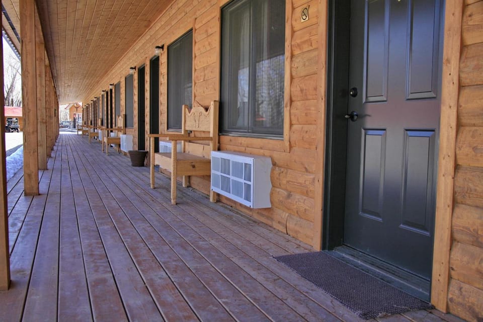 The Longhorn Ranch Resort Lodge & RV Park Motel in Wyoming