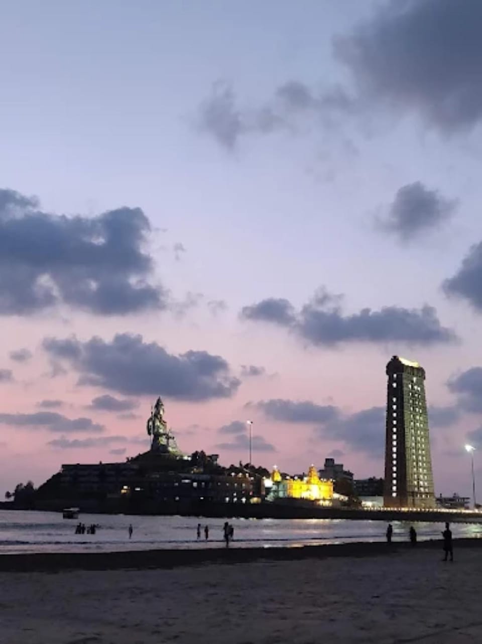 Hotel Palm Grove Murdeshwar Hotel in Karnataka
