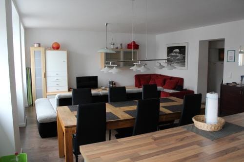 ROOMS in SHARED HOUSE SAARBRUCKEN Center Hotel in Saarbrücken