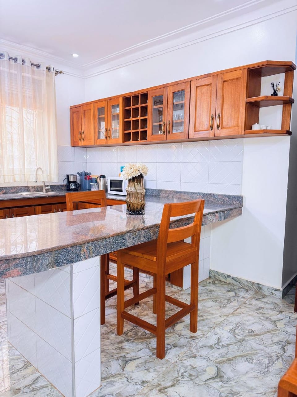 Maja Apartments Kampala Hotel in Kampala