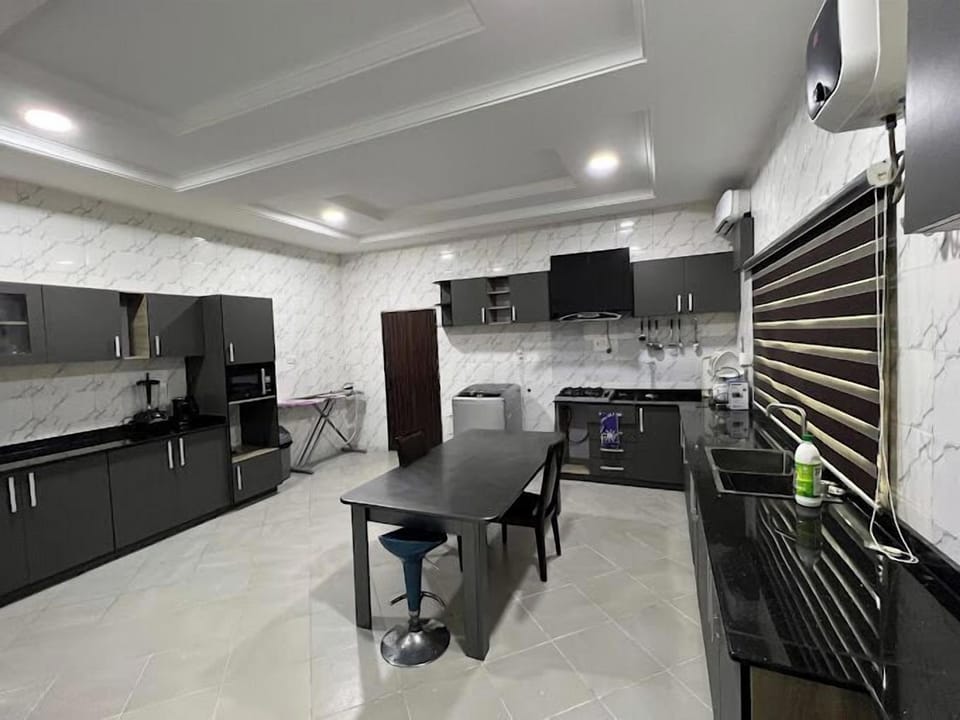 Auxano Apartment Hotel in Abuja