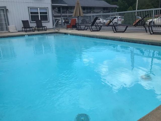 Four Seasons Inn Motel in Maggie Valley