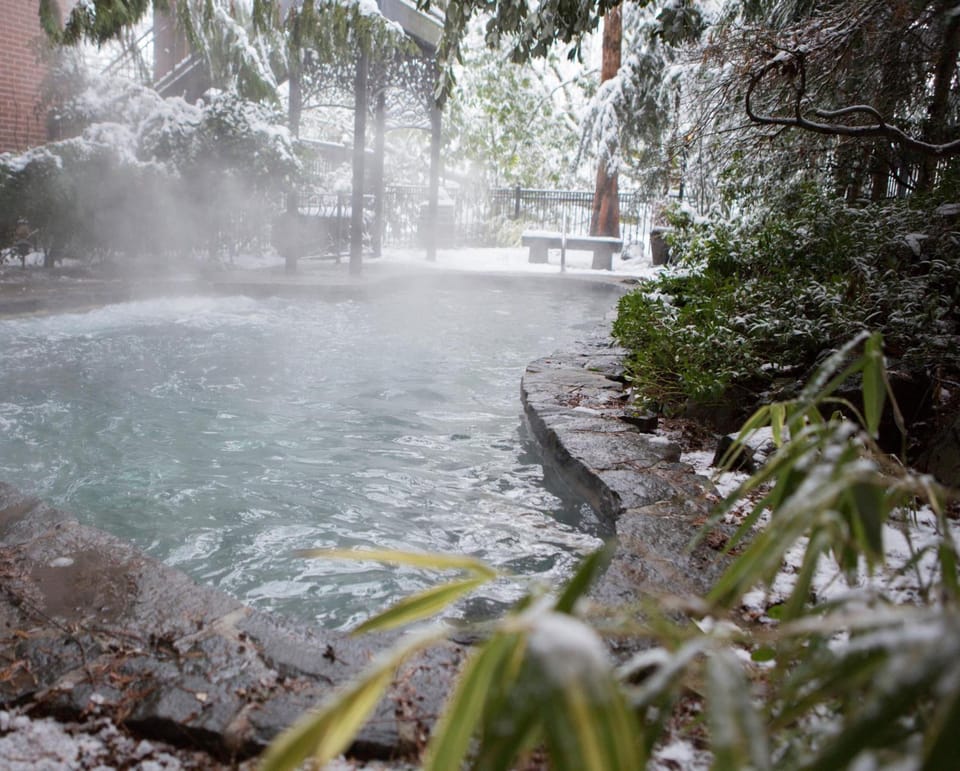 McMenamins Grand Lodge Lodge in Forest Grove