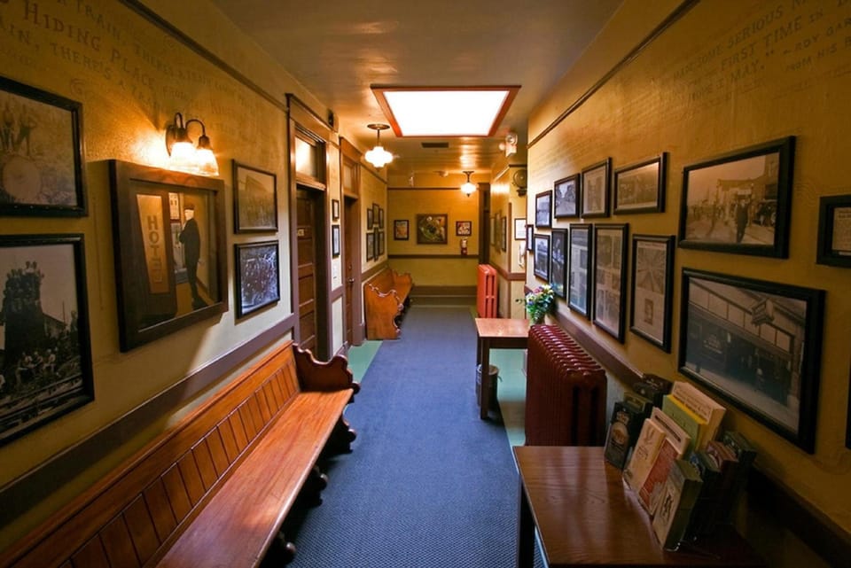 McMenamins Olympic Club Lodge in Washington