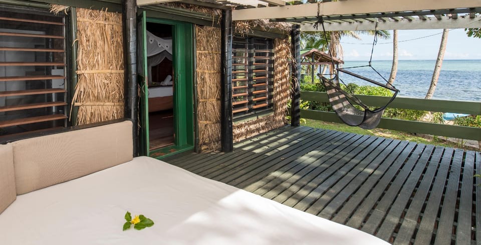 Crusoe's Retreat Resort in Baravi