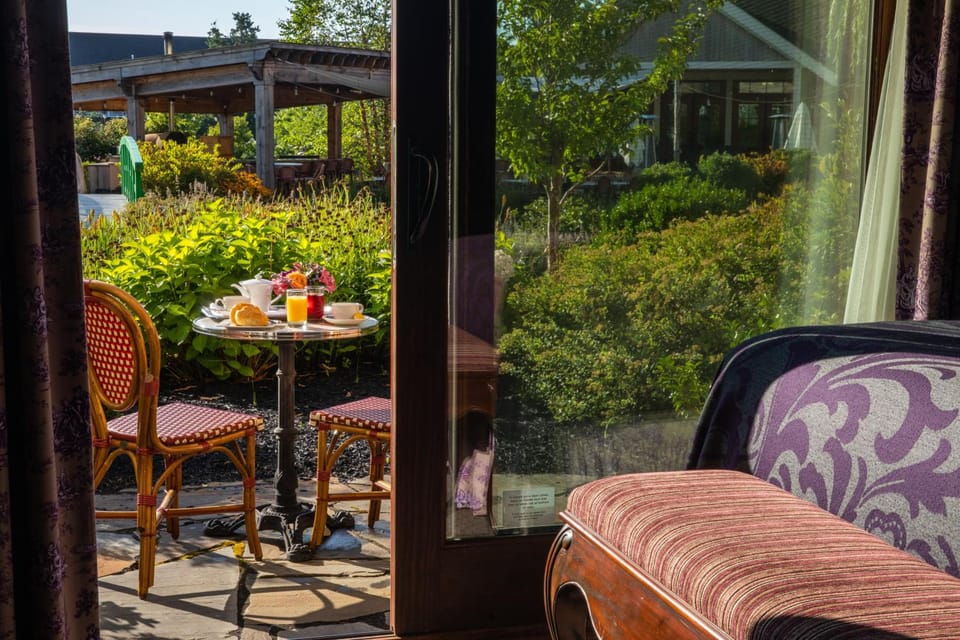 Mirbeau Inn & Spa - Plymouth Resort in Plymouth