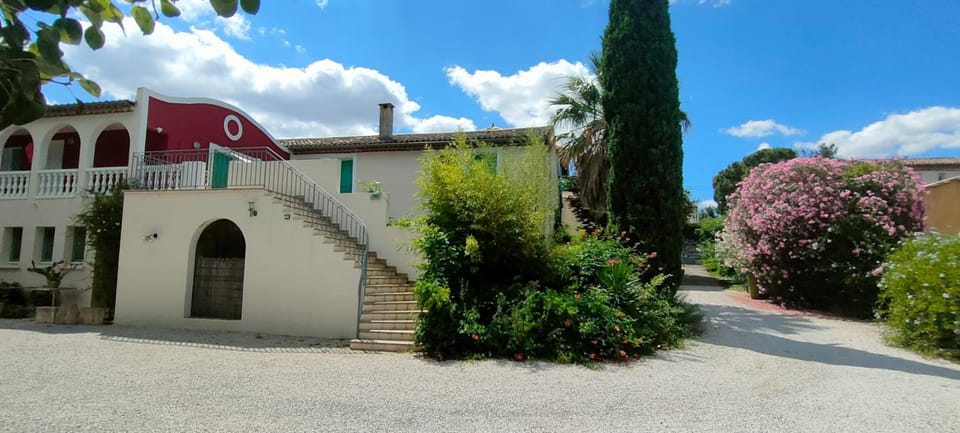 Auberge du Chateau Hotel in Occitanie