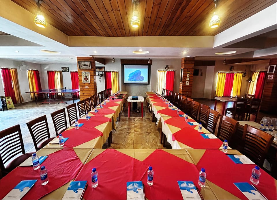 Banquet hall