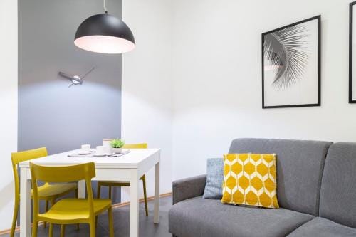 Elegante appartamento vicino alla stazione - Gold Hotel in Trieste