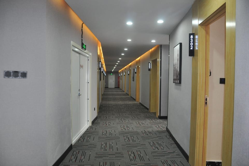 Thank Inn Plus Hotel Linyi Hedong Hot spring Resort Hotel in Shandong