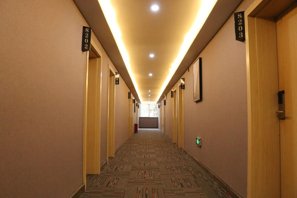 Thank Inn Plus Hotel Xuzhou Tongshan District Beijing South Road Hotel in Jiangsu