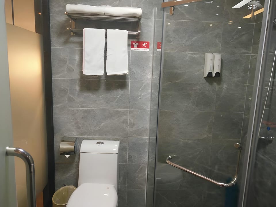 Thank Inn Plus Hotel Anhui Chuzhou Tianchang New Passenger Transportation Center Hotel in Jiangsu