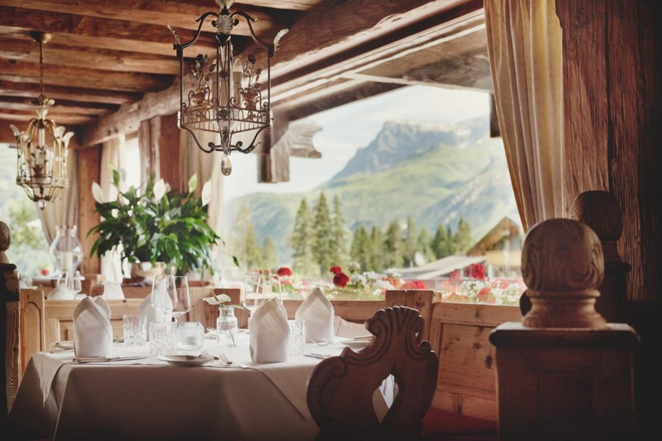 Burg Hotel Oberlech Hotel in Lech