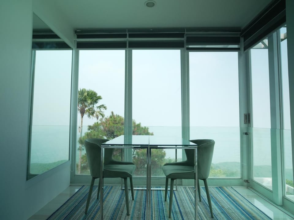 The Carmelence View Villa Resort in Tagaytay